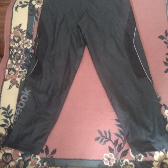 Men's Training Pants - Picture 7 of 10